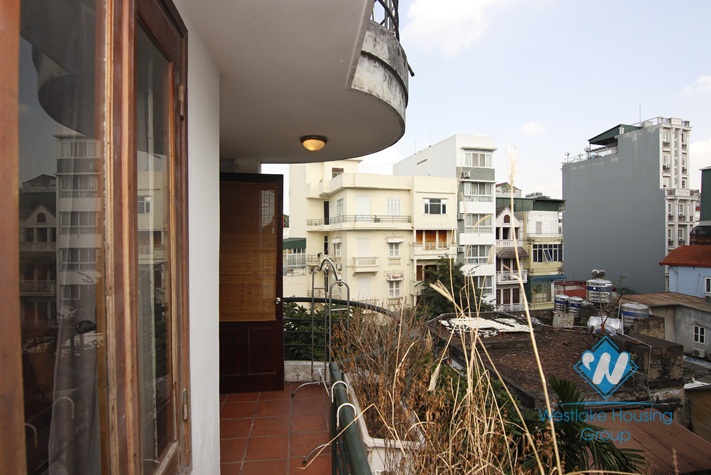 01 bedroom apartment for rent in Truc bach area, large balcony view to the lake, Ba Dinh, Hanoi